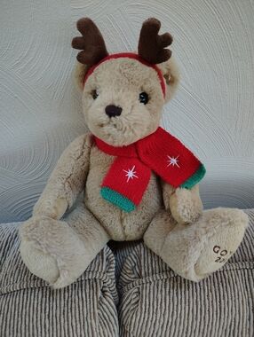 Godiva 2021 Teddy Bear Plush Stuffed Animal Scarf Reindeer Soft 10"